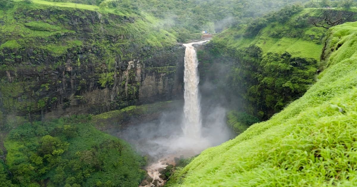 Hidden Waterfalls Near Mumbai Day Trip 2026 (Real Costs)