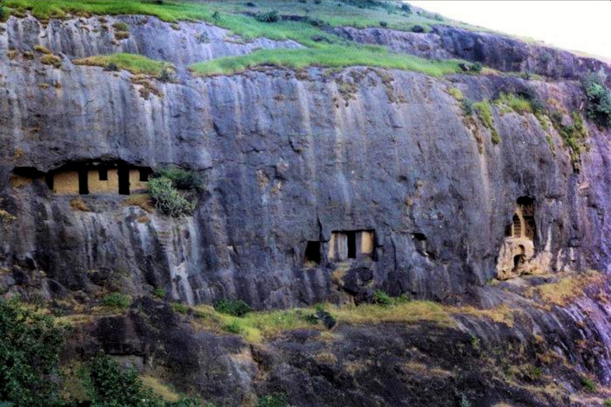 Lenyadri Girijatmaj cave temple 283 steps Ashtavinayak Yatra Junnar Maharashtra