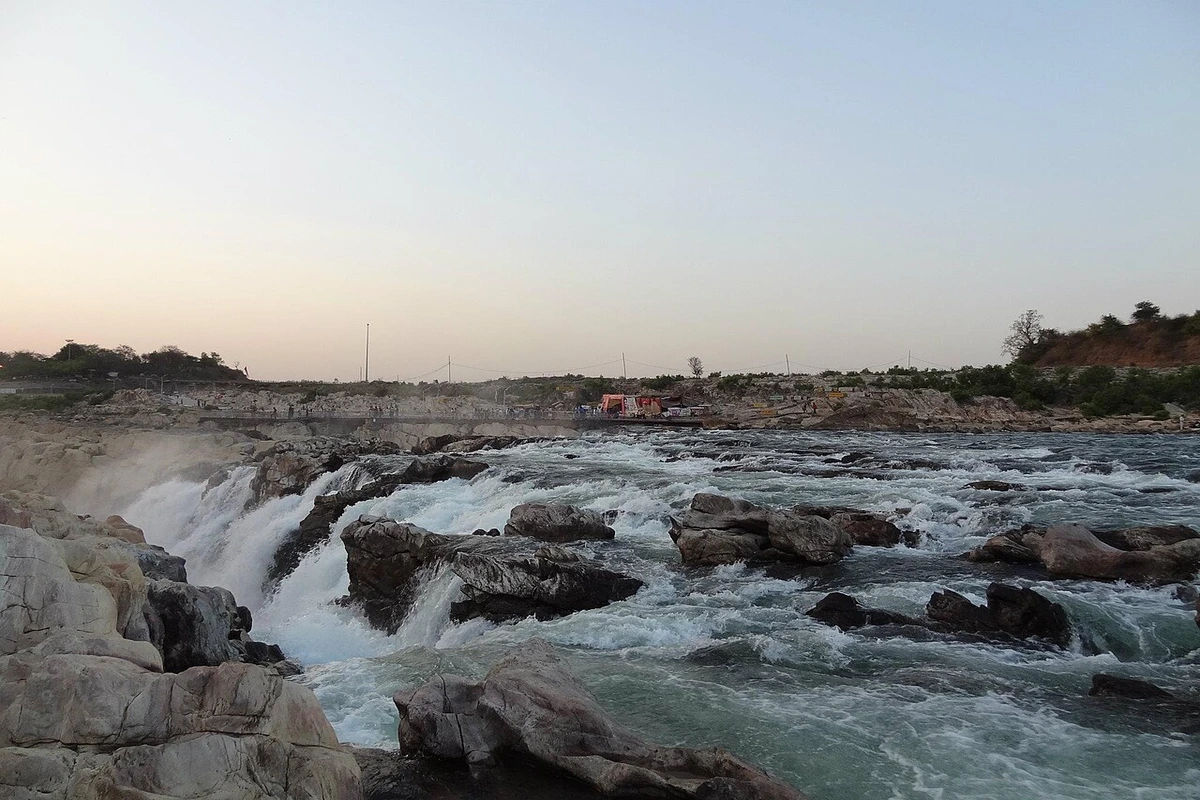 Dhuandhar Falls, Madhya Pradesh