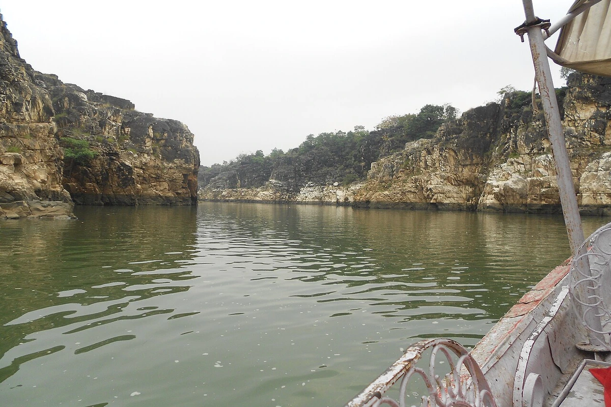 Marble Rocks Boat Ride